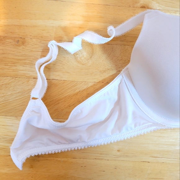 Calvin Klein White Women's Bra - Picture 5 of 10